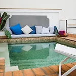 Matahacas Pool & Luxury