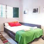 Archeros Suite by Valcambre