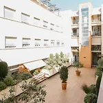 Sevilla Apartments Muro By Valcambre