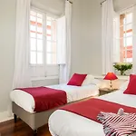 Imperial Luxury & Modern Apartment