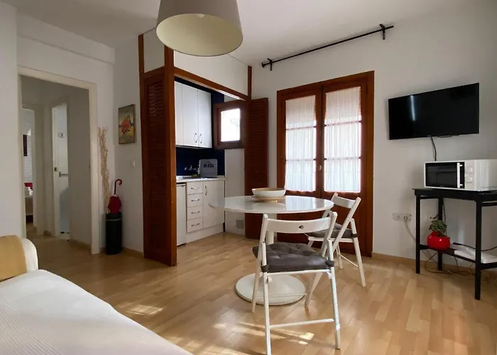 ALOJA SEVILLA - Apartamento en Calle Lagar. Centro