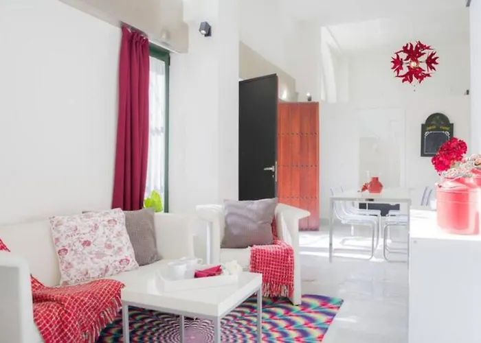 Apartamento A Estrenar Frente A La Plaza De España