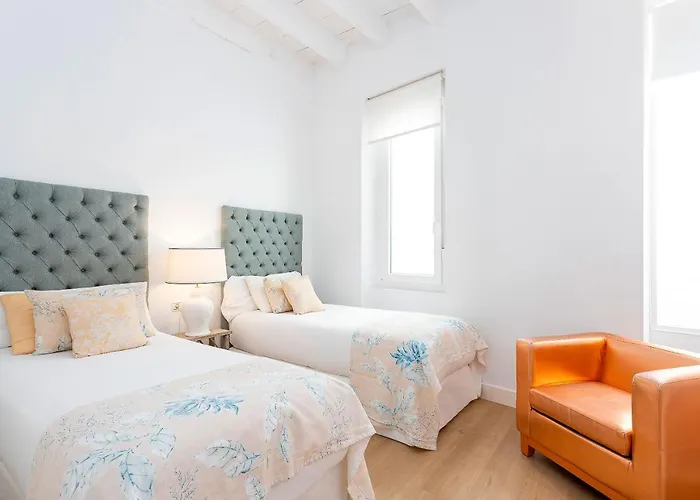 Genteel Home Julio Cesar