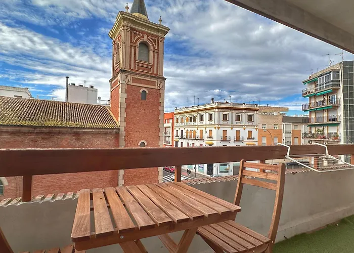 Fabulous Studio With Great Views - 15M Giralda