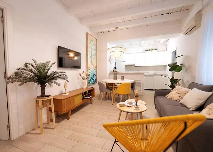 Apartamento A Estrenar En Calle Alcazares