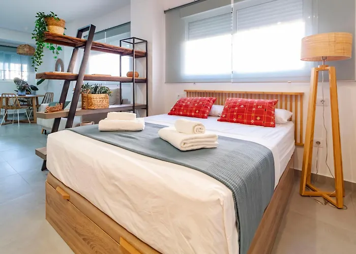 Nuevo Acogedor Estudio Junto Sta Justa Y Aeropuerto