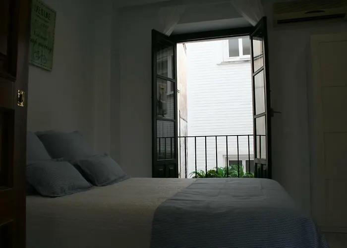 Clb Sierpes Apartment
