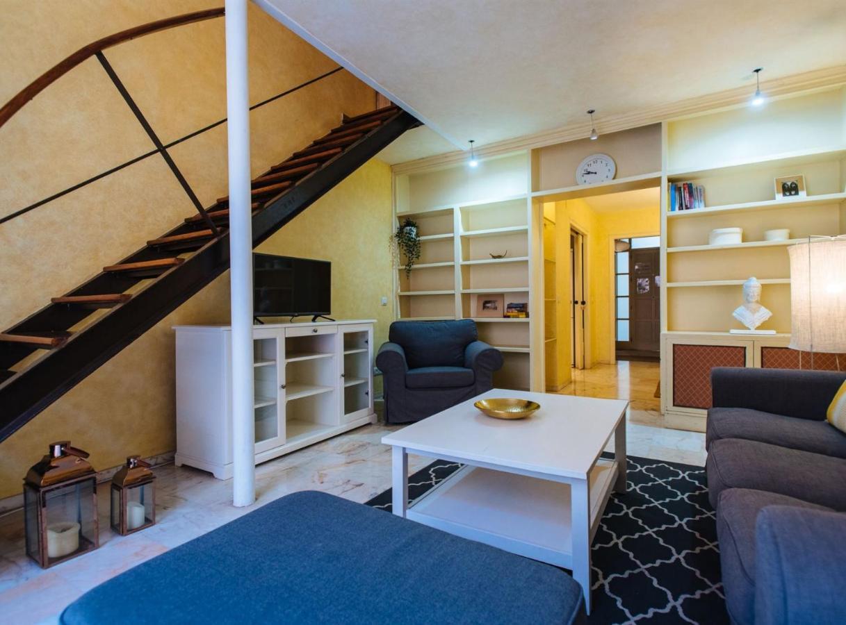 Magno Pajaritos - Private Parking Included *