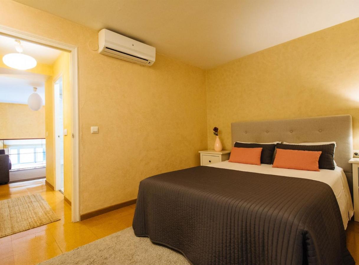 Magno Pajaritos - Private Parking Included