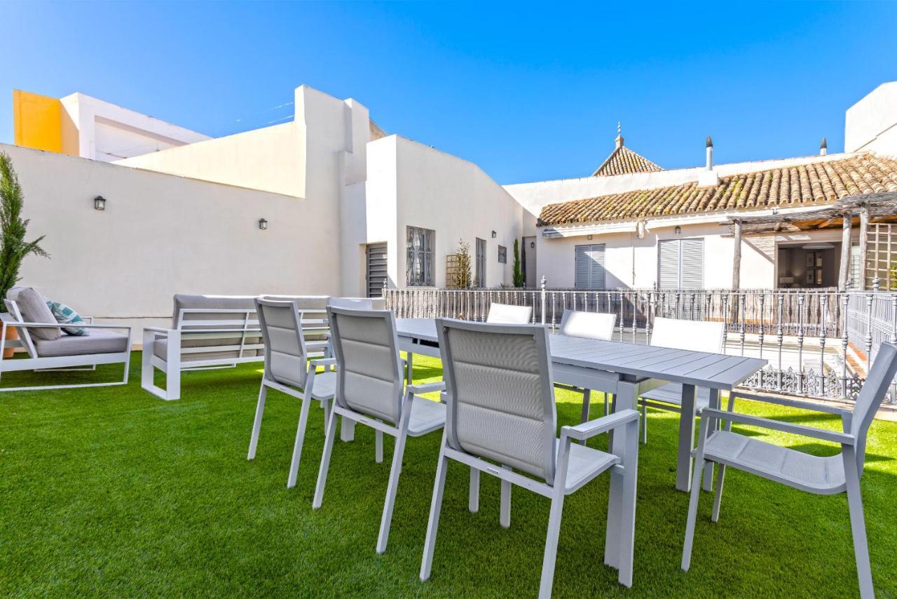 Genteel Abades * Seville