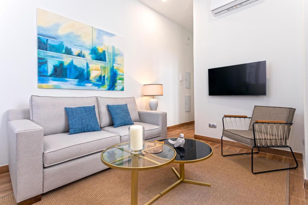 Genteel Recaredo Apartment