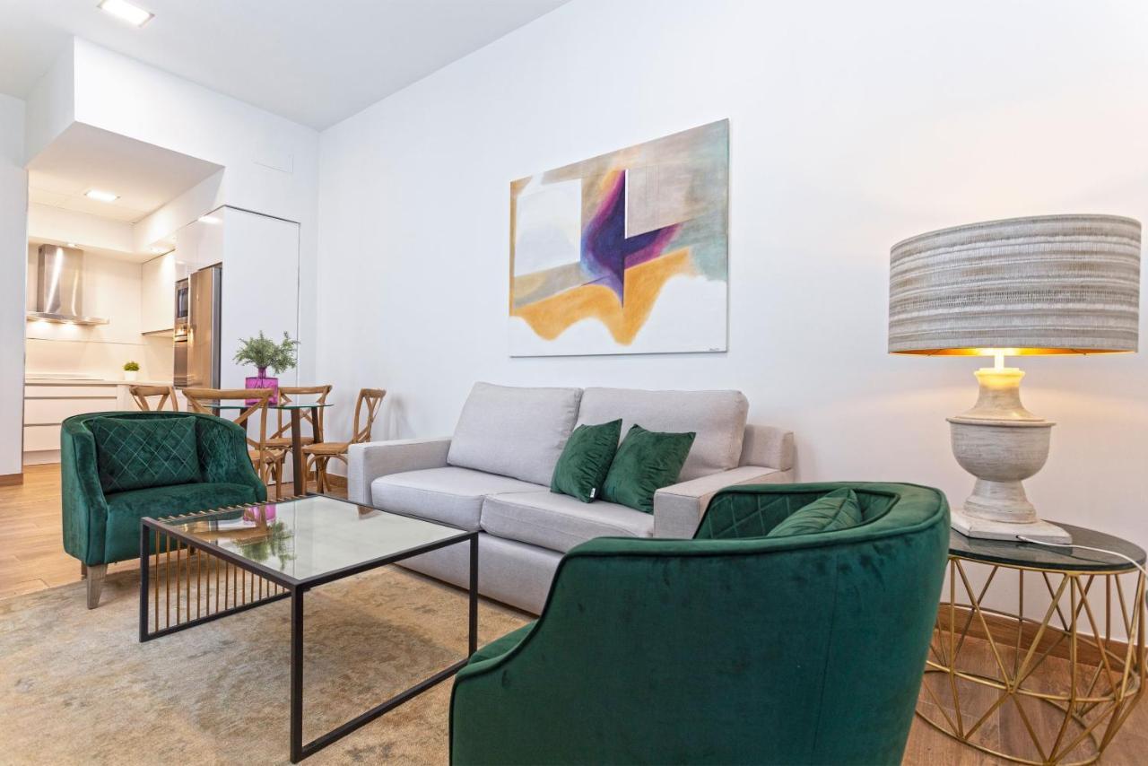 Genteel Recaredo Apartment *