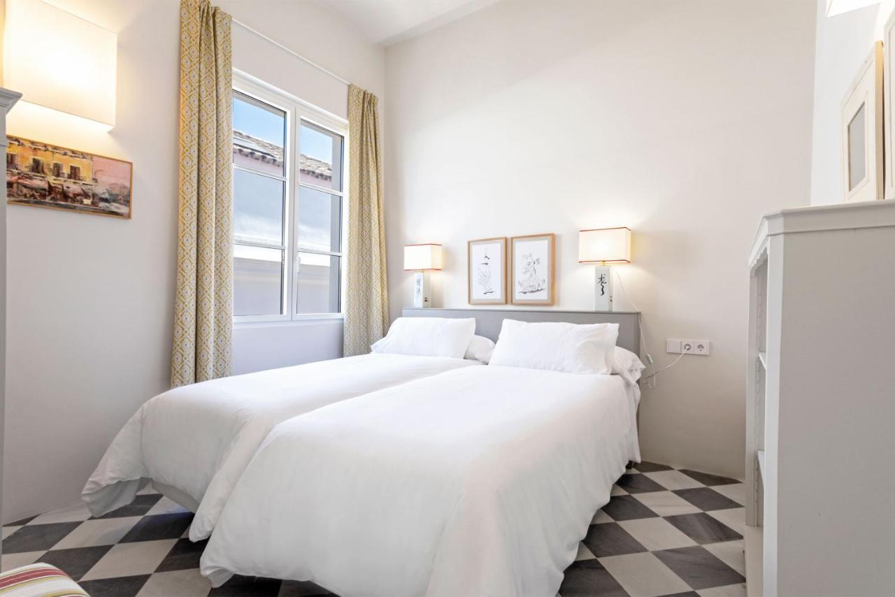 Genteel San Laureano Apartamento *