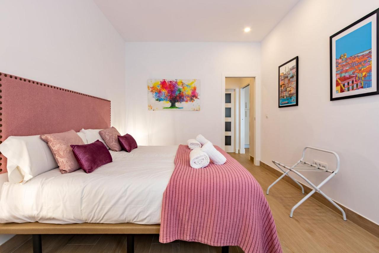 Nine O'clock Metrosol Apartment
