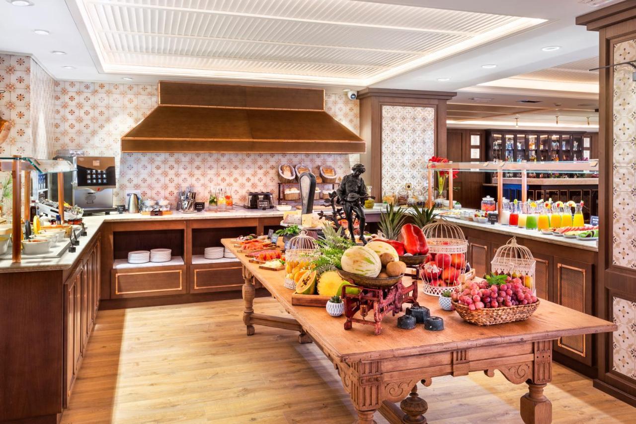 H10 Corregidor Boutique Hotel 3*