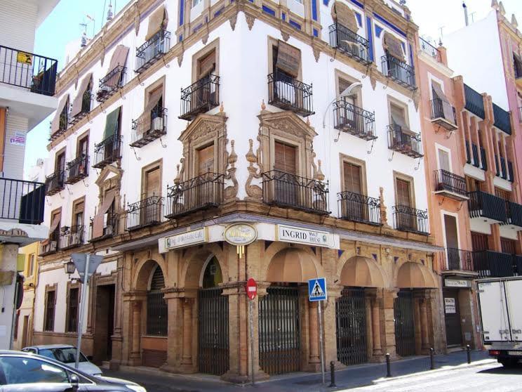 Rg Arenal * Sevilla