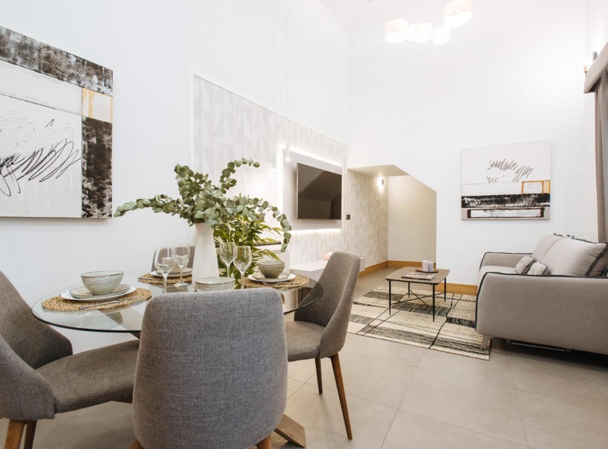 Apartment Guadalupe 15 By Magno Seville