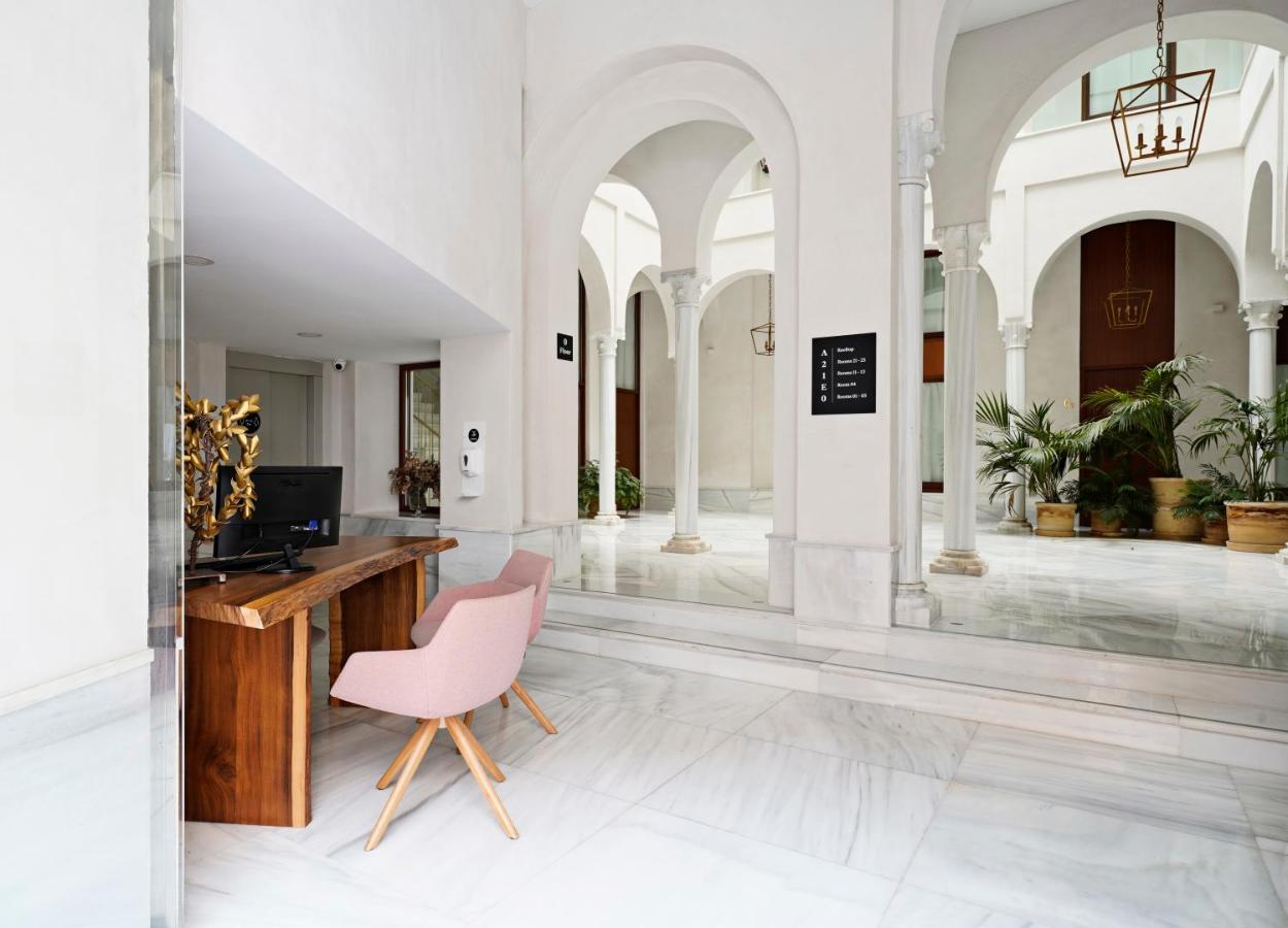 Numa Molina Aparthotel Seville