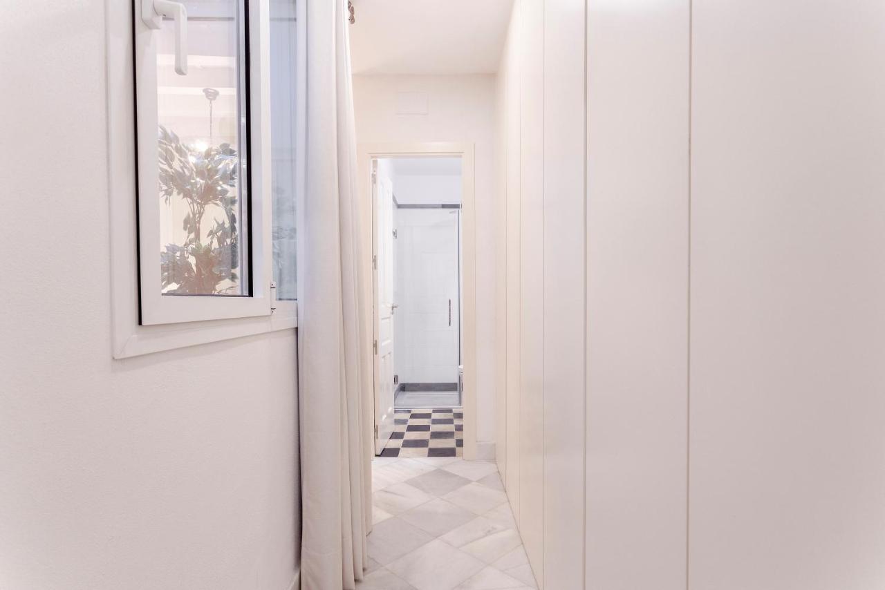 Genteel Feria Apartment