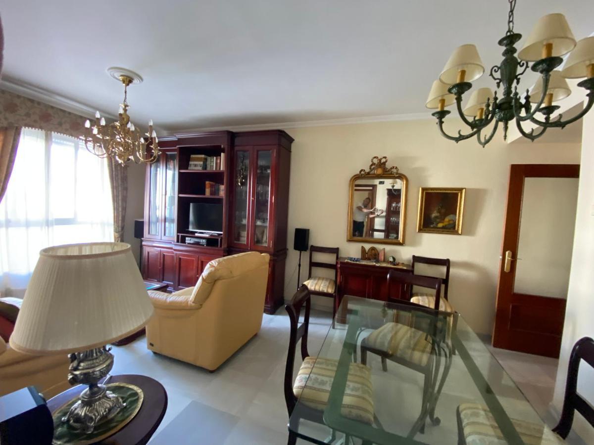 Fantástico Con Parking Avenida De Cadiz * Sevilla