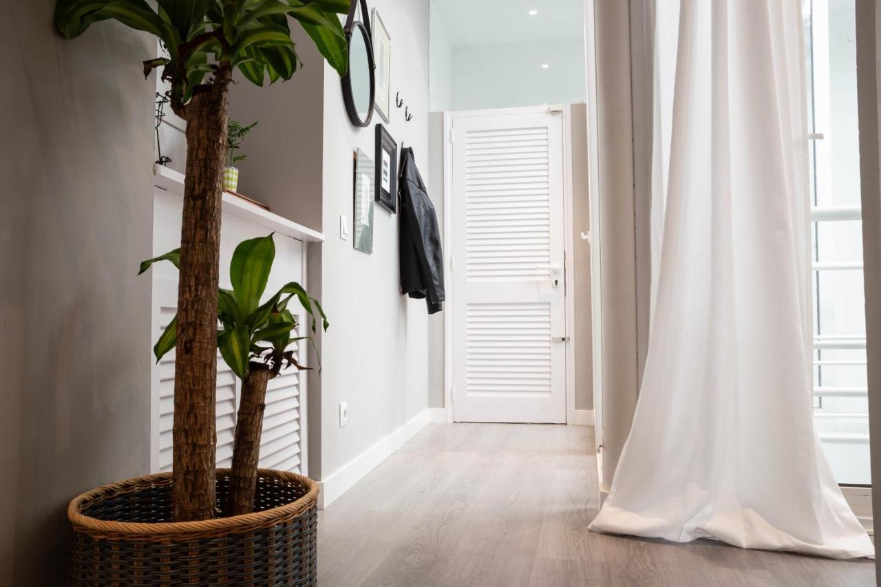 Behouse Santa Cruz Seville