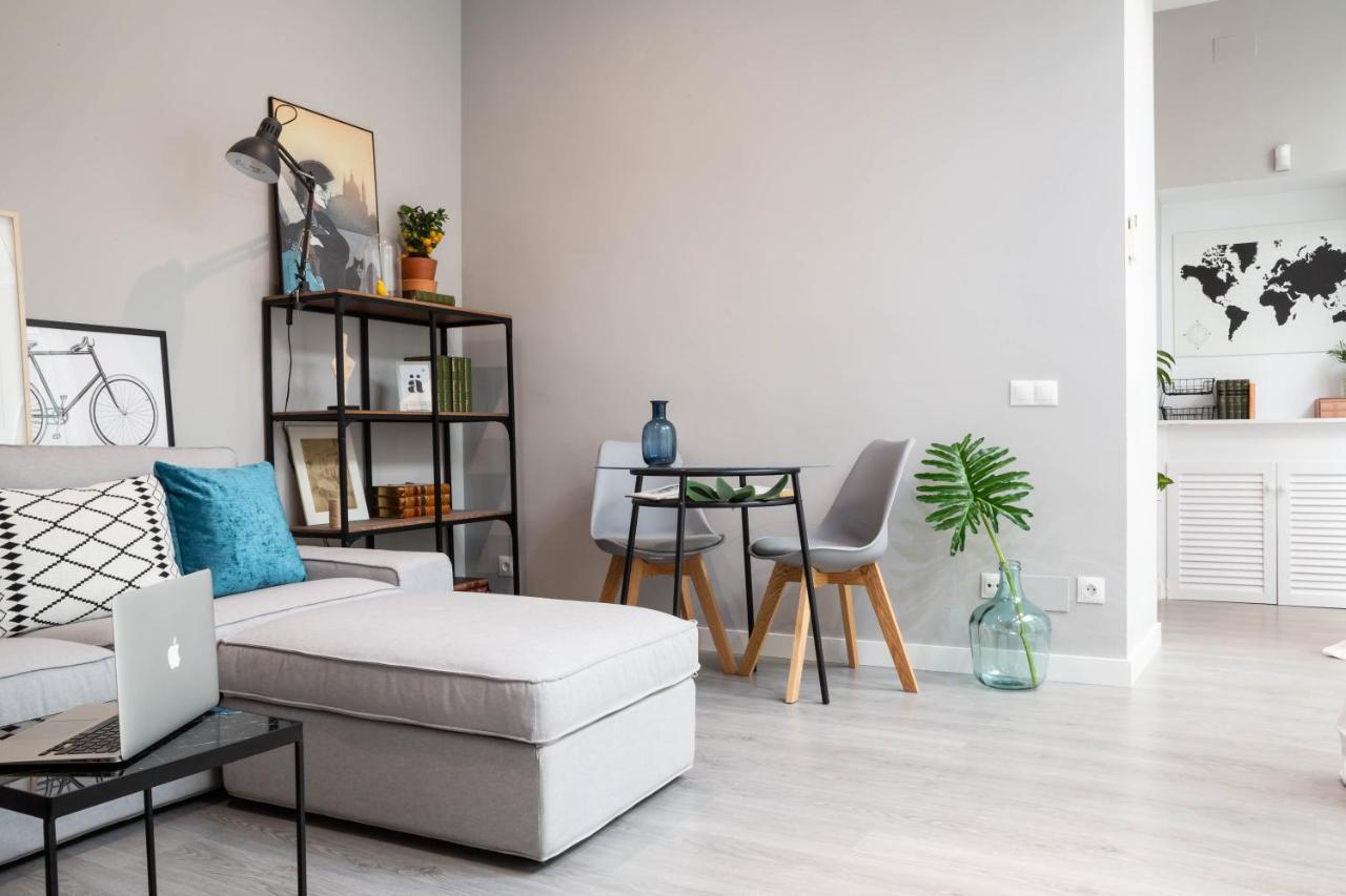 Behouse Santa Cruz Apartment Seville