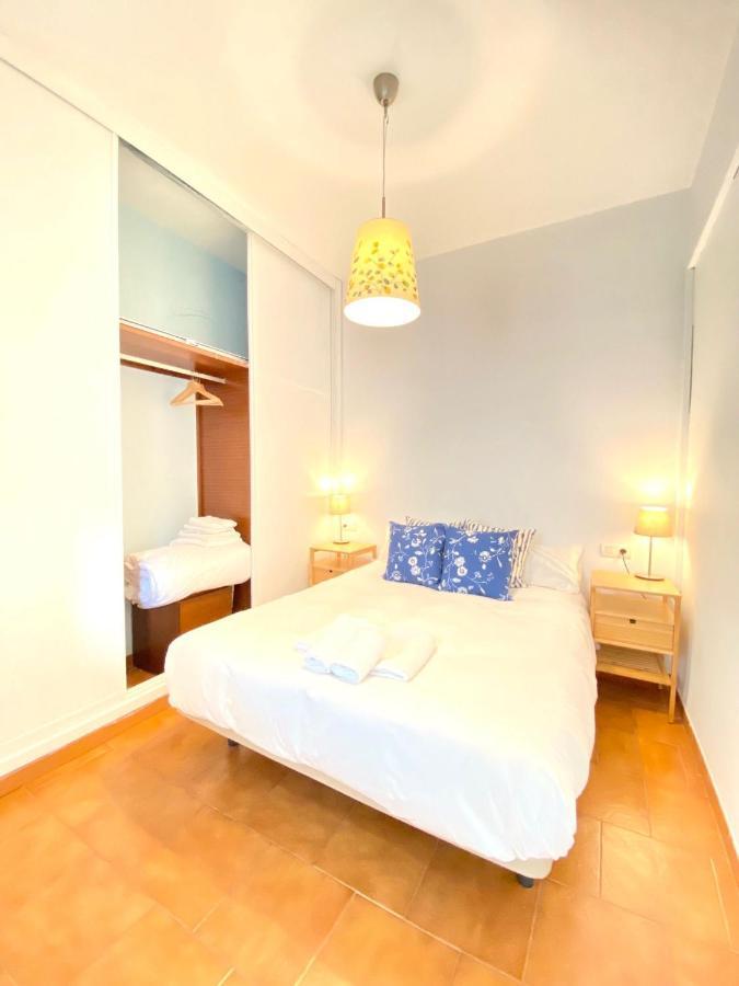 Comfortable Old Town, Parking Optional Apartamento
