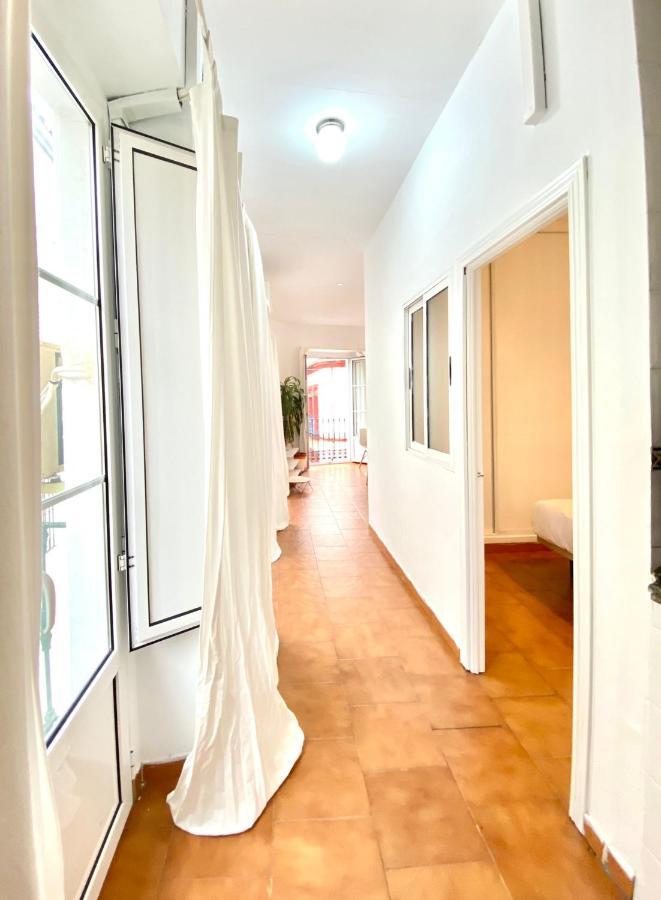 Comfortable Old Town, Parking Optional Apartamento *