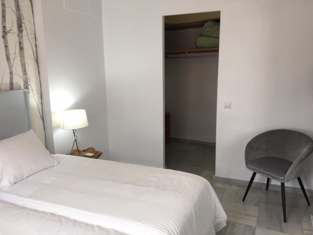 Correduria Premium * Seville