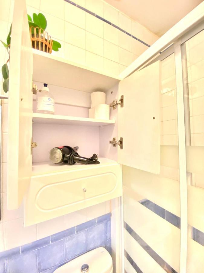 Apartamento Comfortable Old Town, Parking Optional *