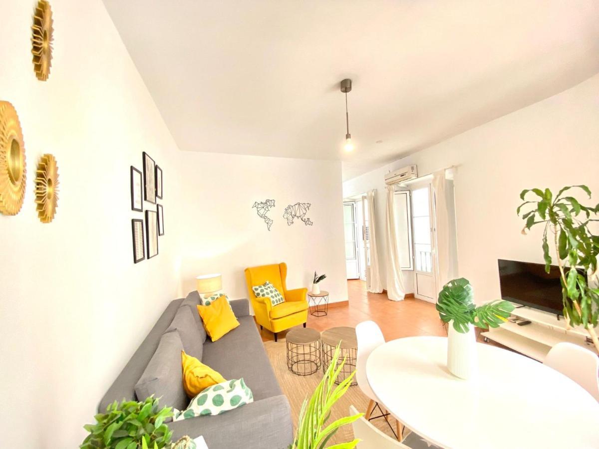 Comfortable Old Town, Parking Optional Apartamento *