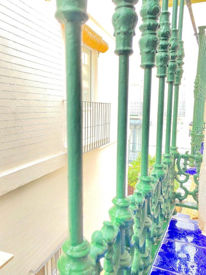 Comfortable Old Town, Parking Optional Apartamento *