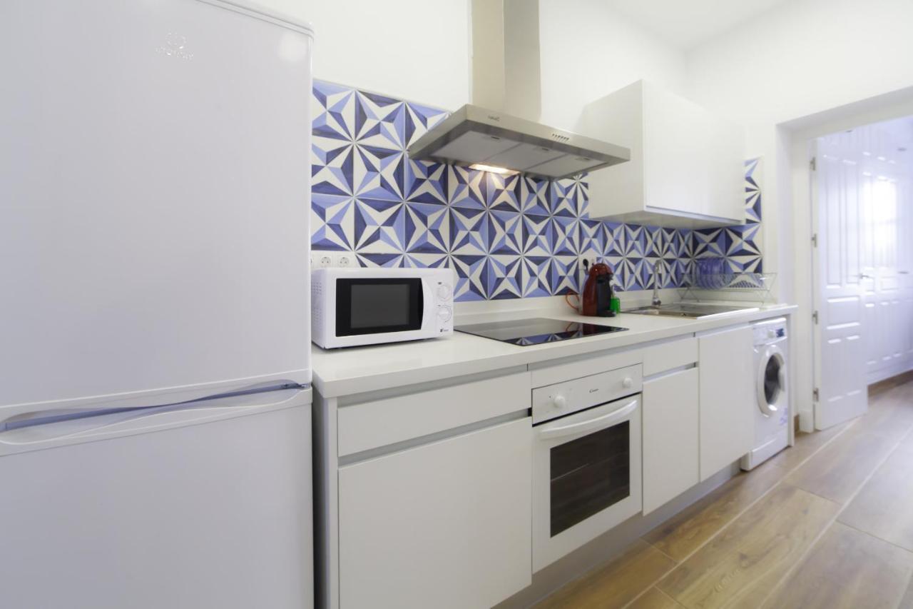 Green-apartments Mansion Blue Catedral Seville