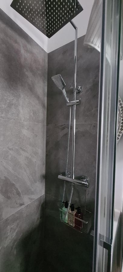 Atico En Puerta Osario Apartamento *