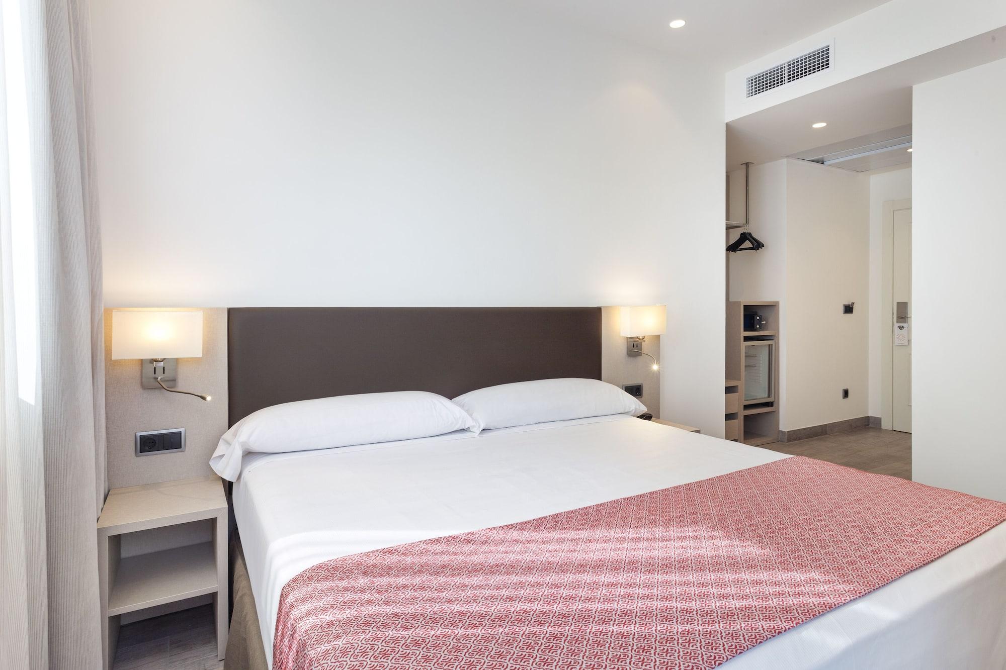 Catalonia Hispalis 3*