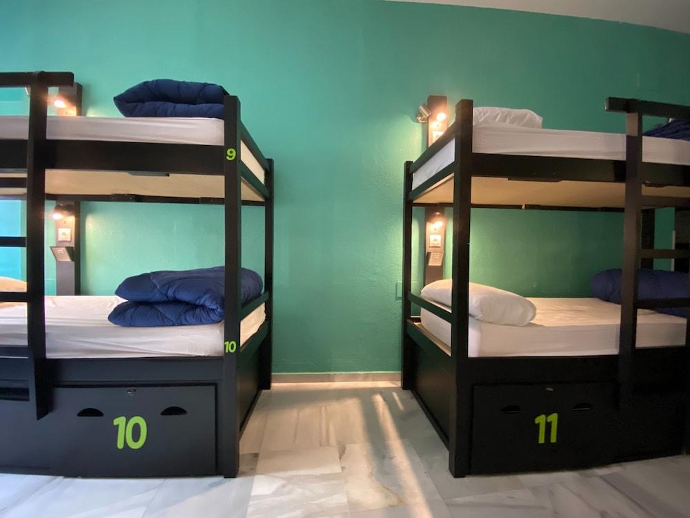 Joy Plaza De Armas Hostel *