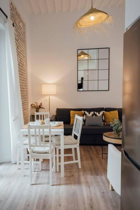 O&l Puñonrostro Bright Minimalist