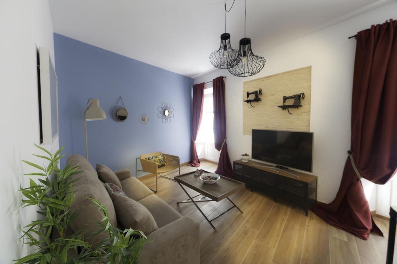 Green-apartments Mansion Blue Catedral Apartment Seville