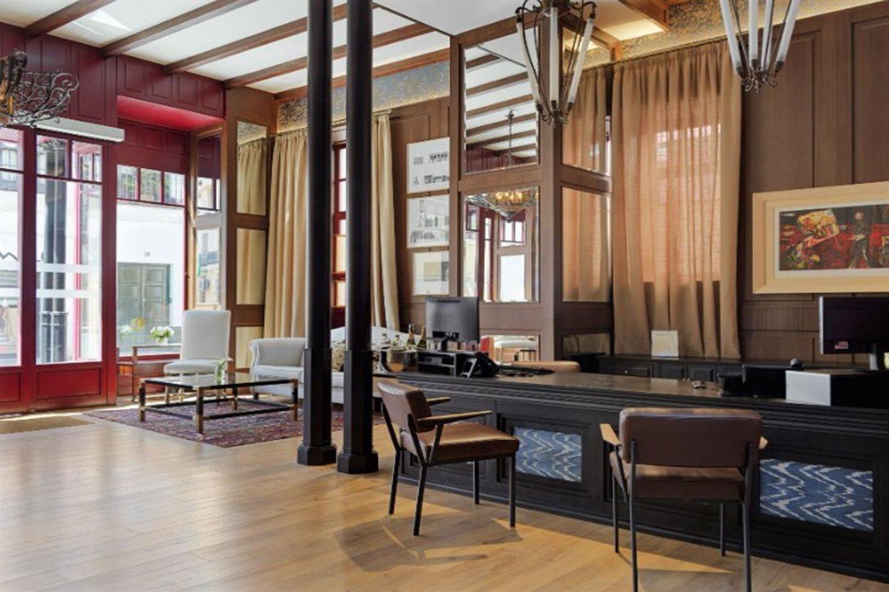 H10 Corregidor Boutique
