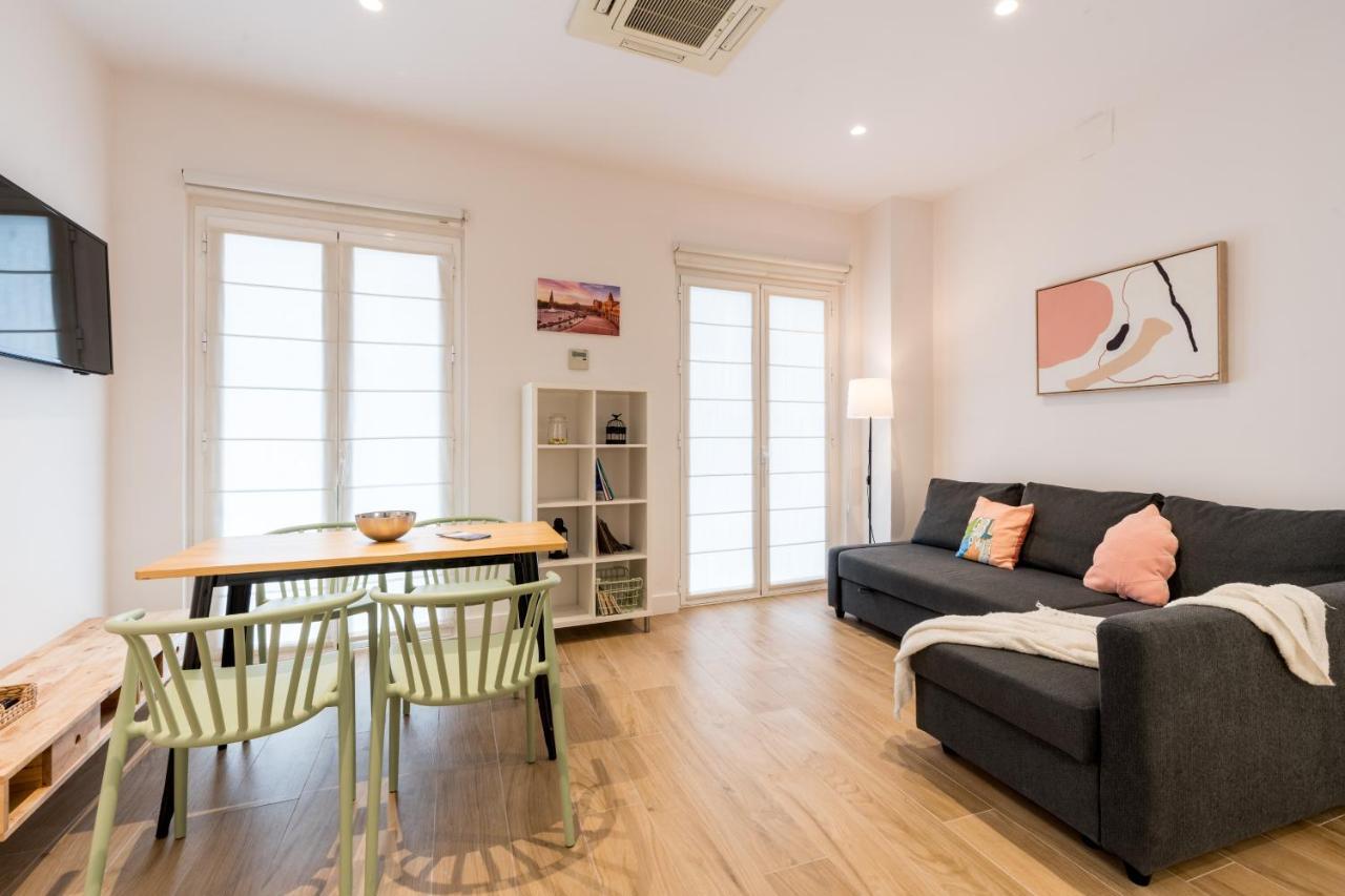 Apartamentos, Center *