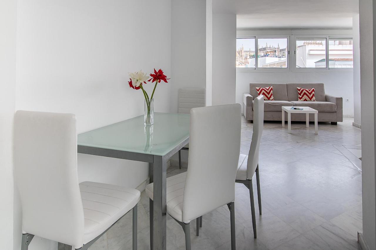 Reservaloen Mariano De Cavia Apartamento Sevilla