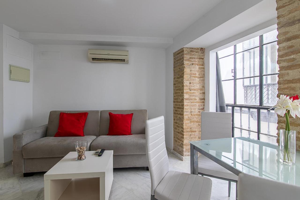 Reservaloen Mariano De Cavia Apartamento