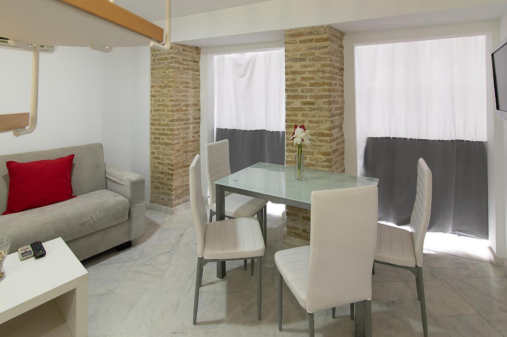 Apartamento Reservaloen Mariano De Cavia Sevilla