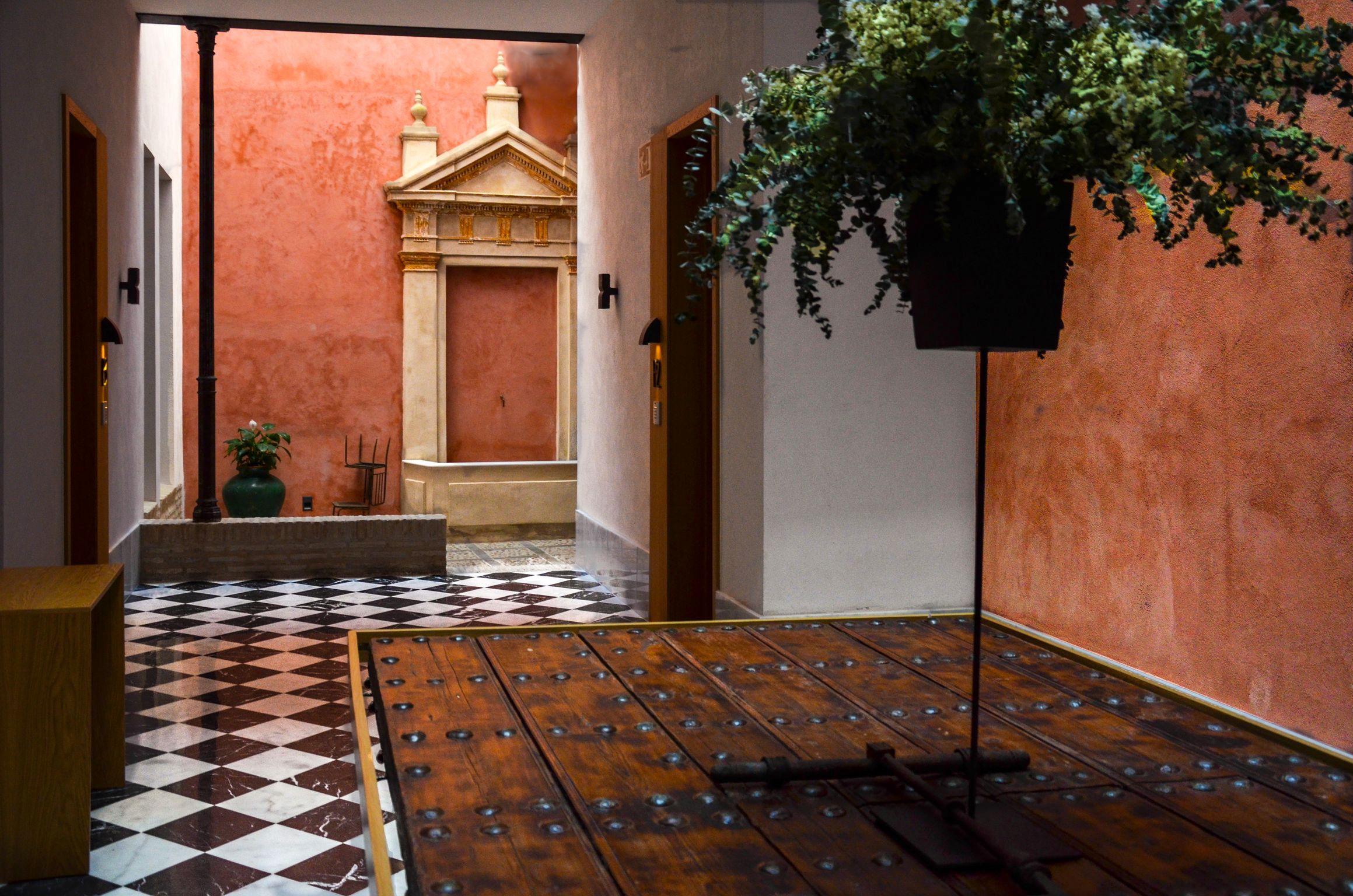 Aguilas5 Sevillasuites Sevilla