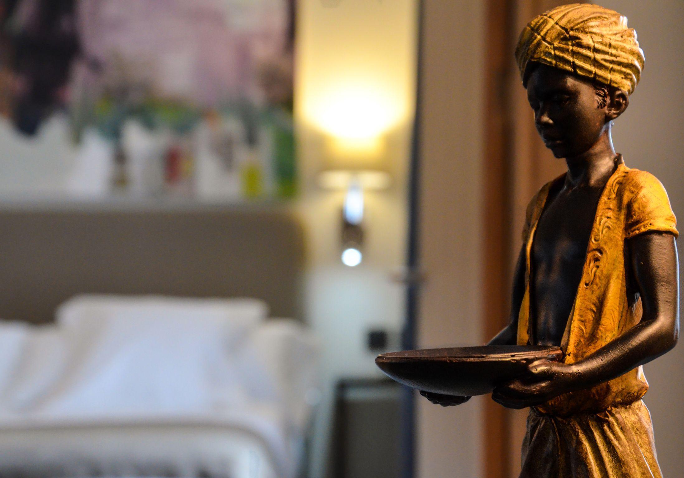 Aguilas5 Sevillasuites Sevilla