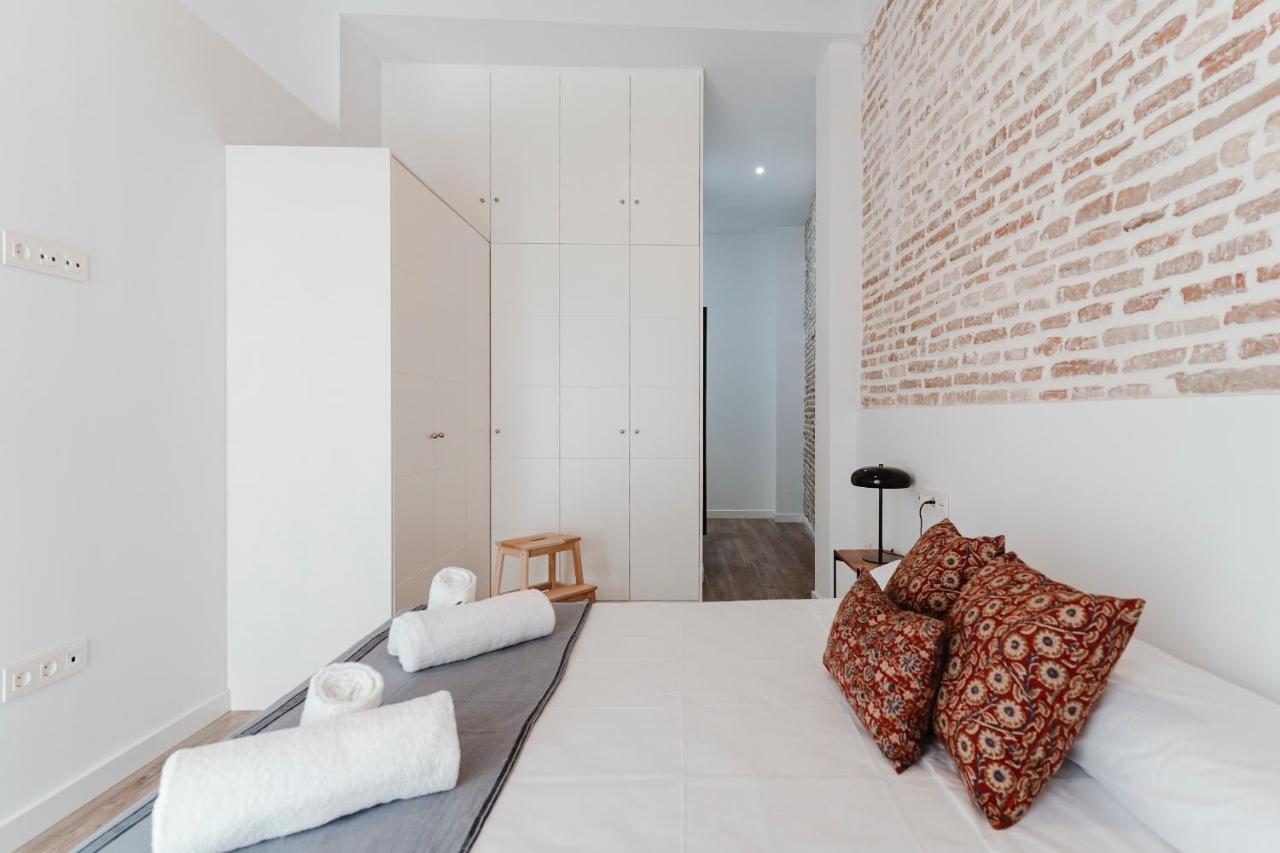 O&l Puñonrostro Bright Minimalist