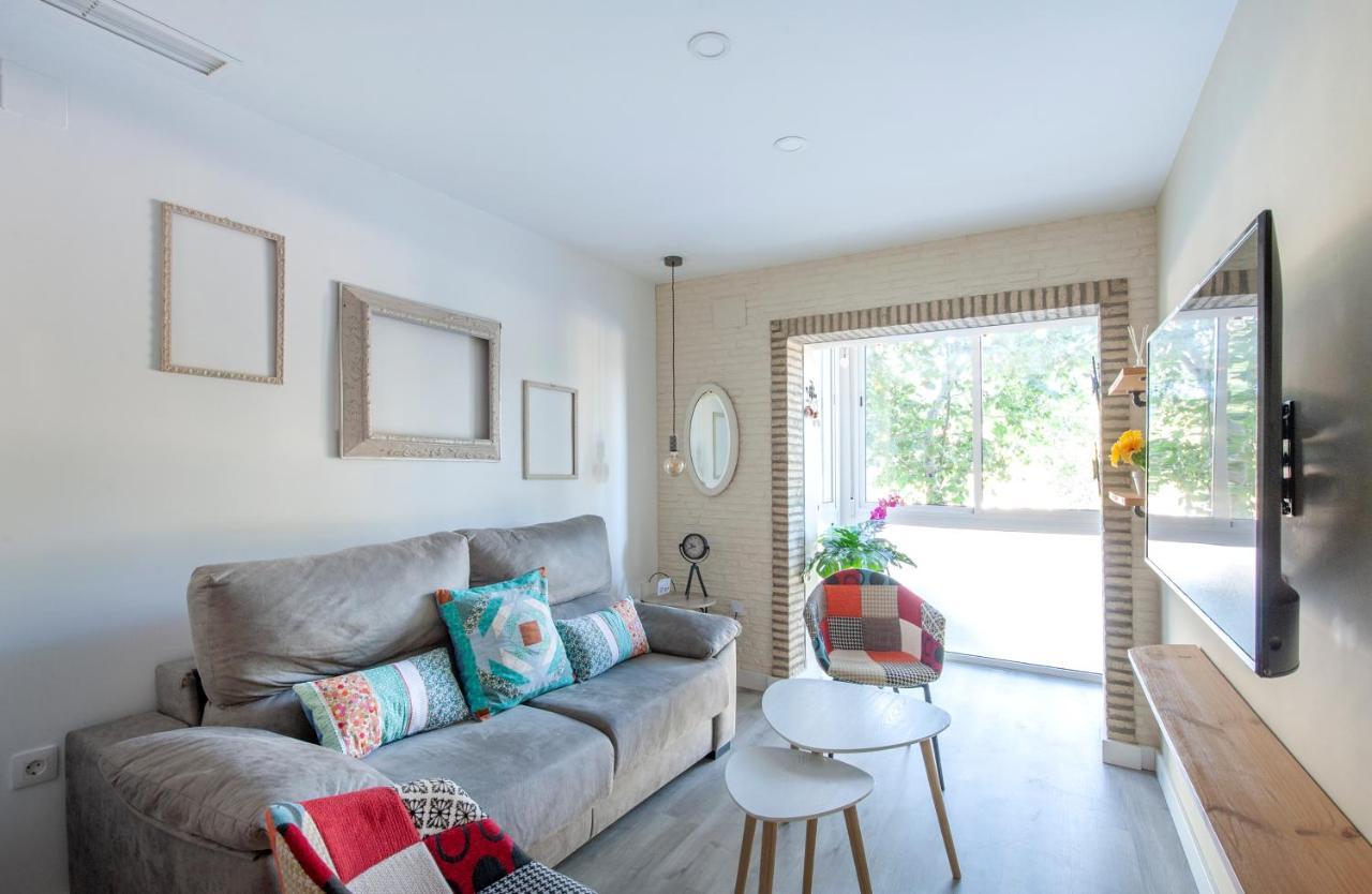 Casa Valentina: Confort Y Luz En Centro Sevilla