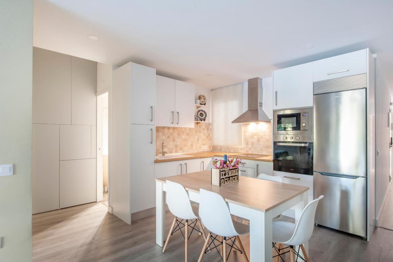 Casa Valentina: Confort Y Luz En Centro Sevilla