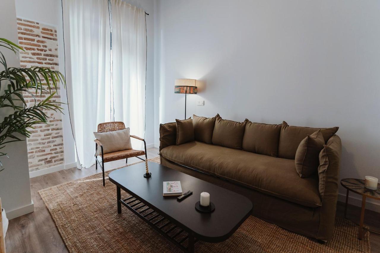 O&l Puñonrostro Bright Minimalist