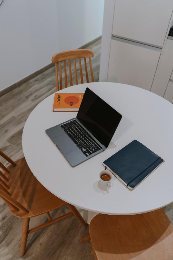 O&l Puñonrostro Bright Minimalist Apartamento Sevilla